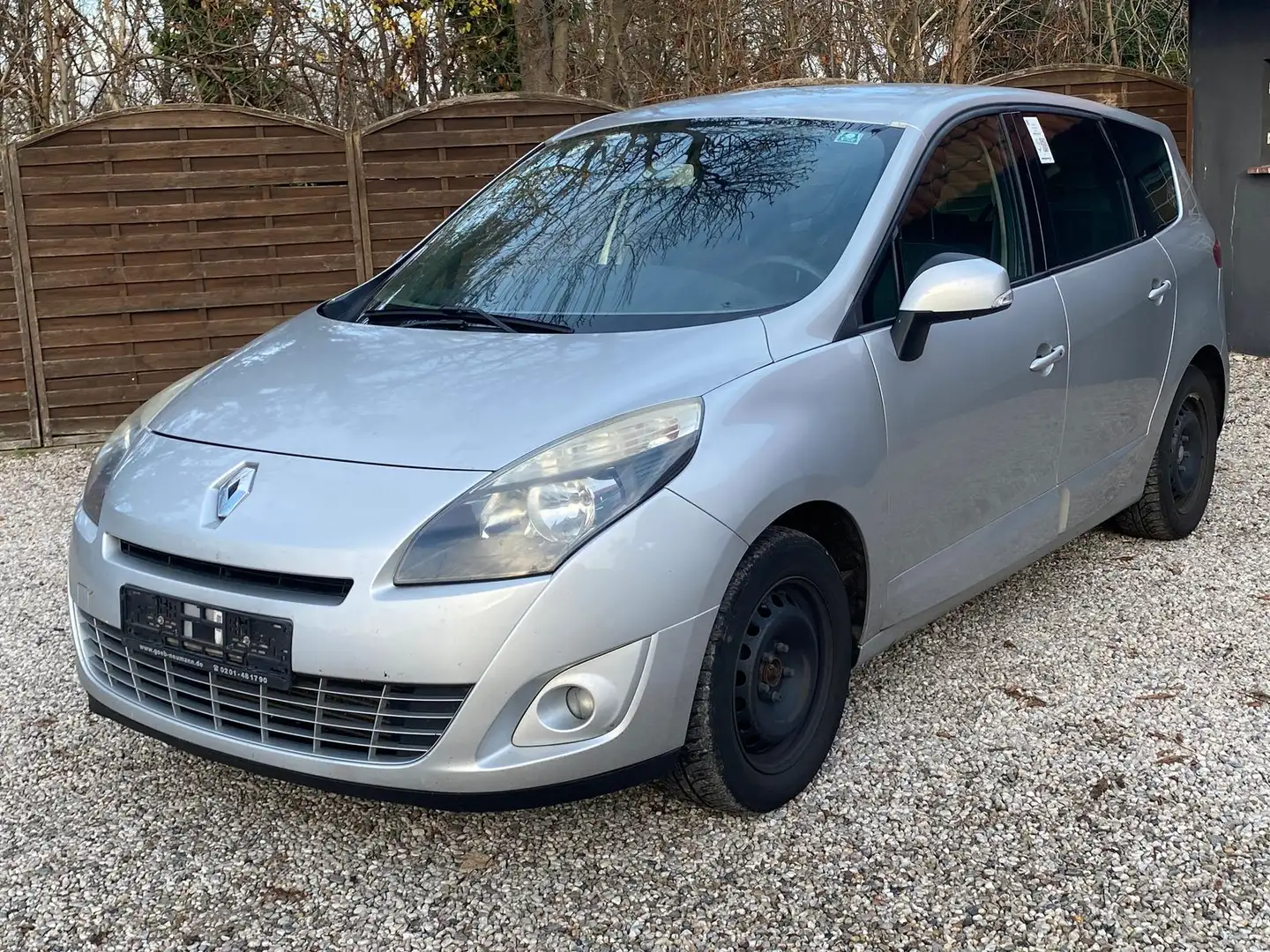 Renault Grand Scenic 1.6 dCi Dynamique Tempomat SHZ TÜV - 1