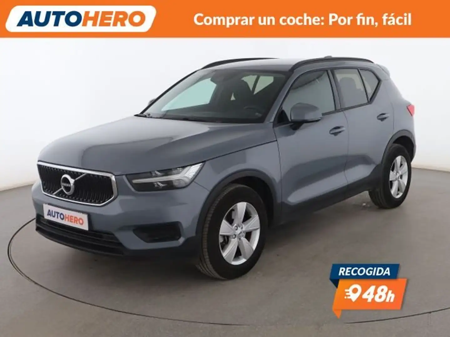 Volvo XC40 T2 Momentum Core Aut. Grau - 1