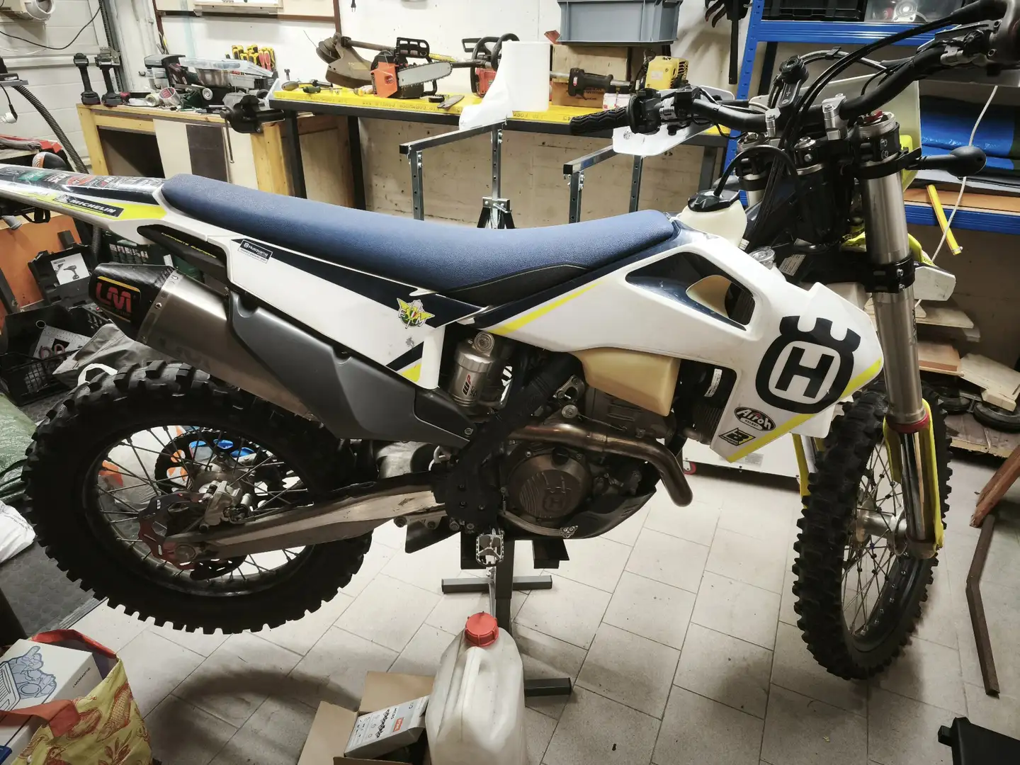 Husqvarna FE 250 Alb - 1