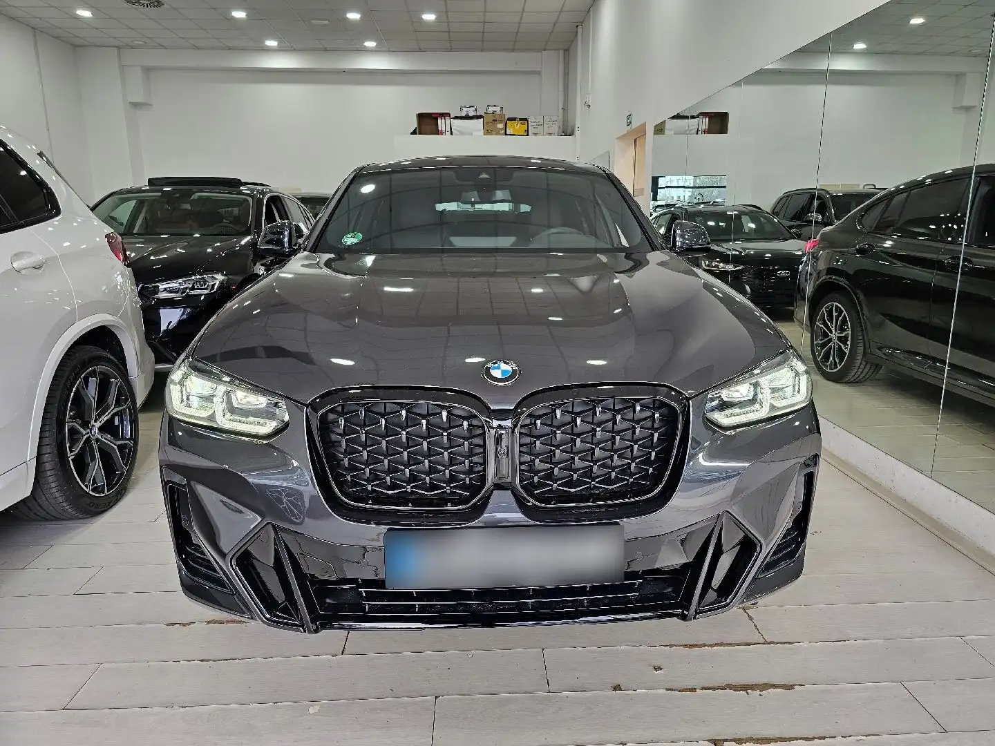 BMW X4 20d M-Sport Tetto Navi CAM LED Clima3Zone MSport Grau - 2