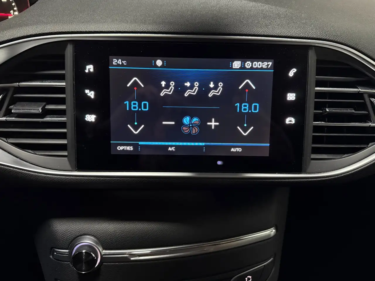 Peugeot 308 1.2 PureTech Blue Lease Allure 130 5D 1e Eig Apple, миниатюра 18