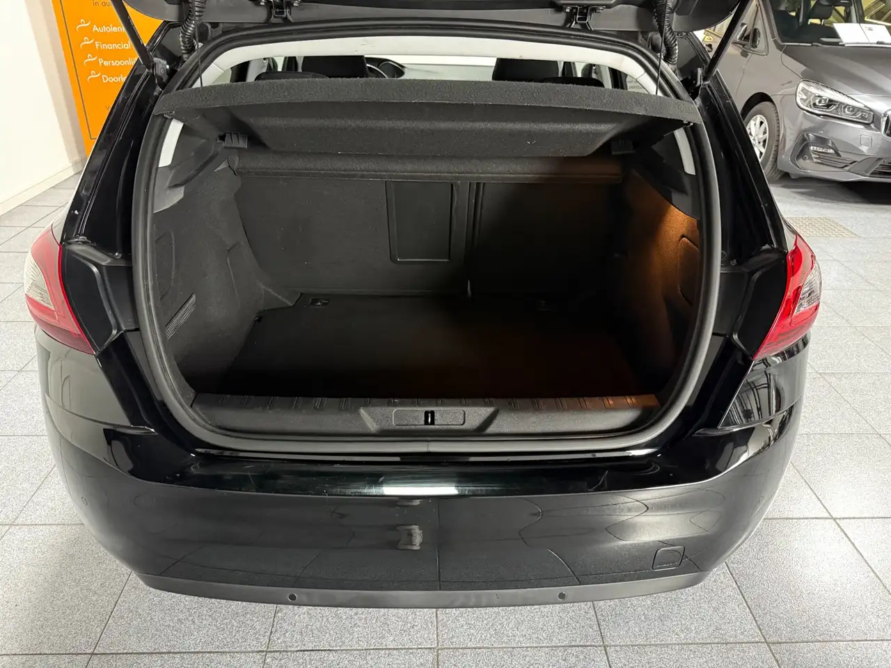 Peugeot 308 1.2 PureTech Blue Lease Allure 130 5D 1e Eig Apple, миниатюра 26