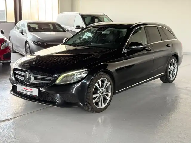 Mercedes-Benz C 300 C T-Modell Pano Kamera LED Spur
