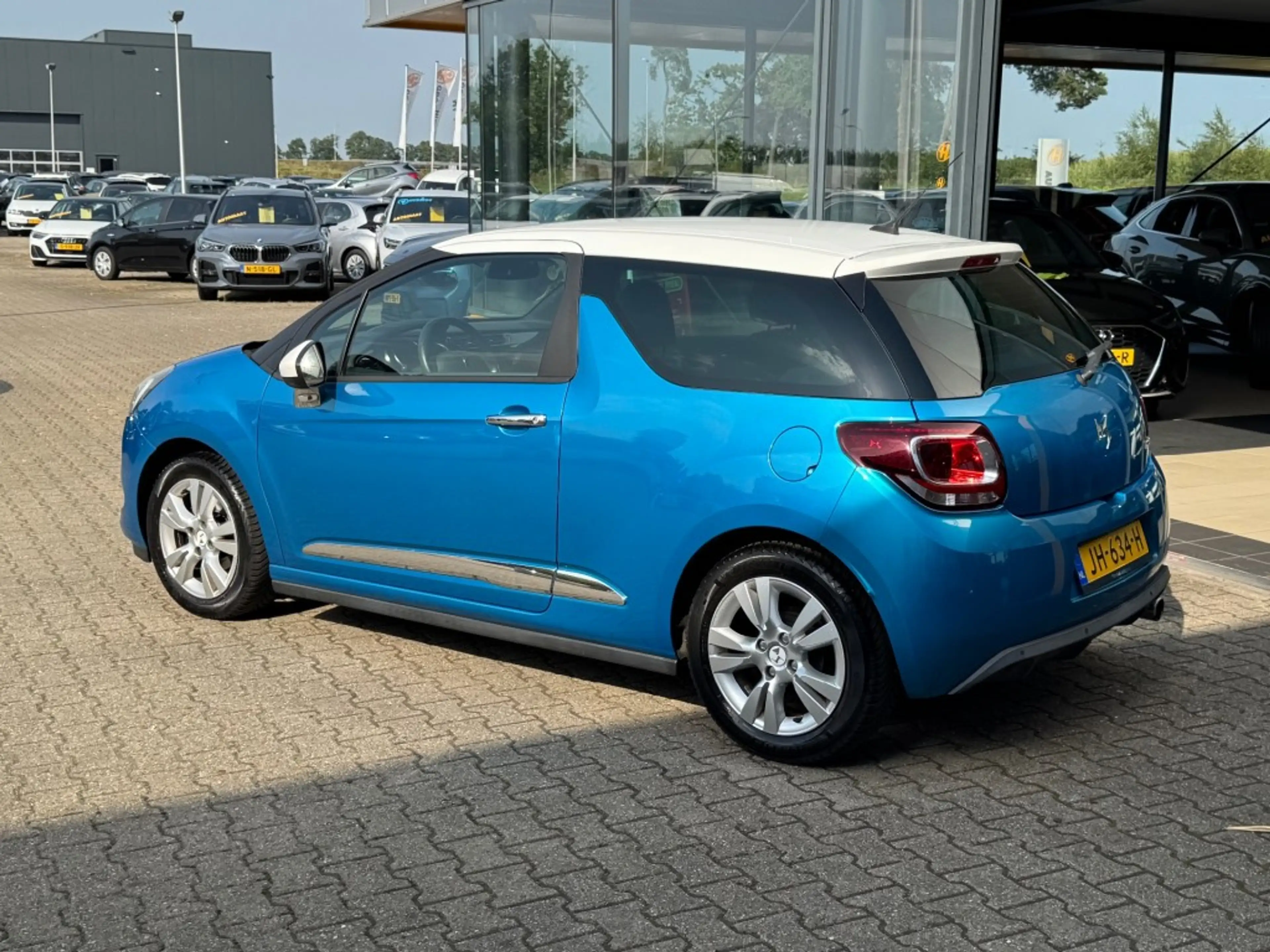 DS Automobiles DS 3 1.2 PureTech So Chic - 1e eigenaar - climate contr — photo 3