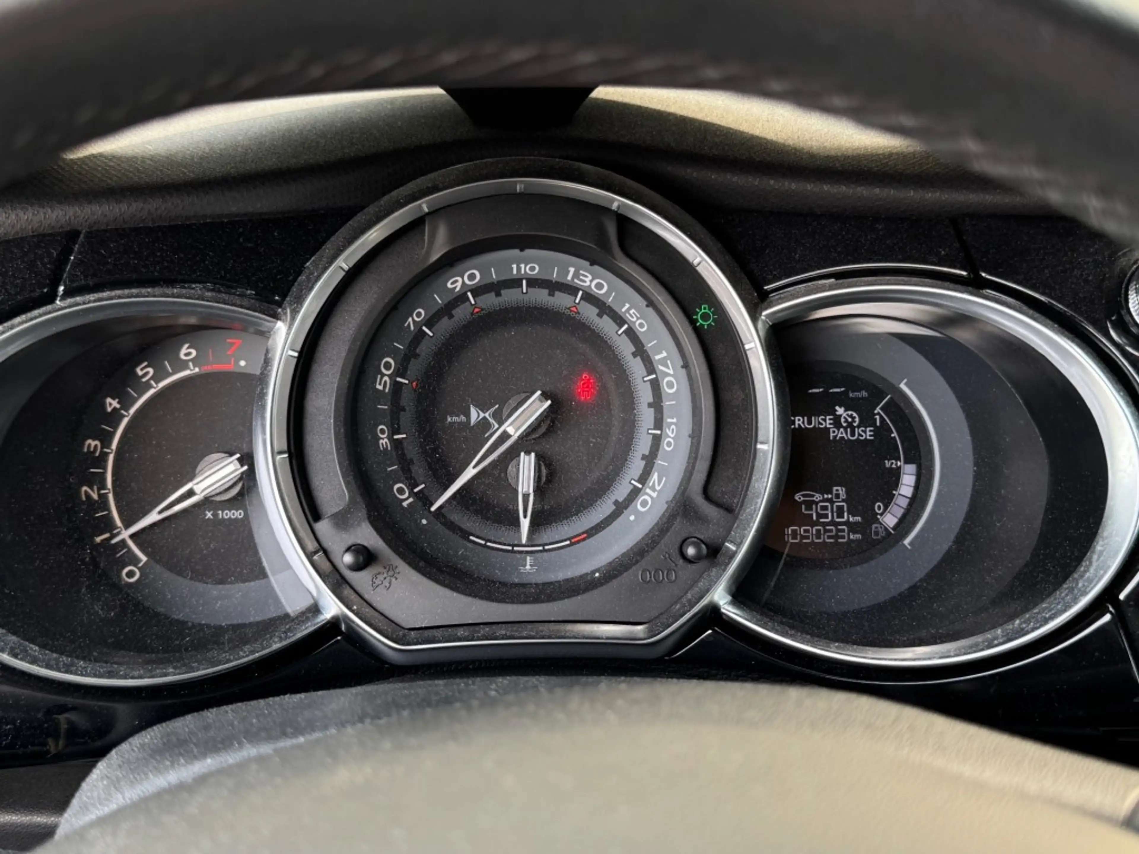 DS Automobiles DS 3 1.2 PureTech So Chic - 1e eigenaar - climate contr — photo 12