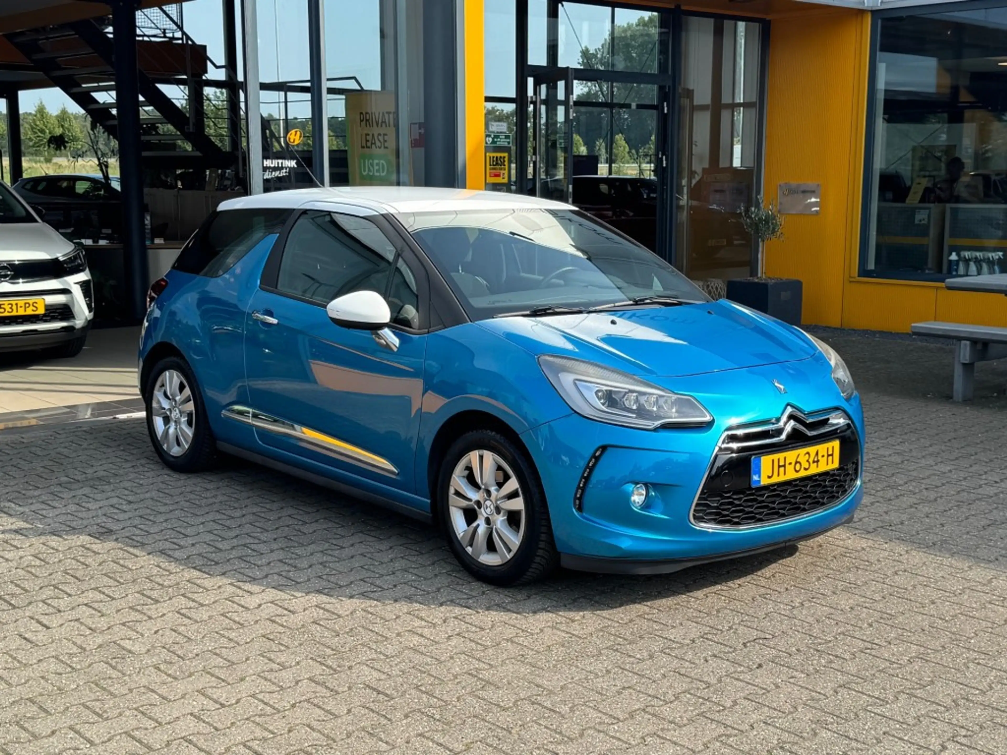 DS Automobiles DS 3 1.2 PureTech So Chic - 1e eigenaar - climate contr — photo 6