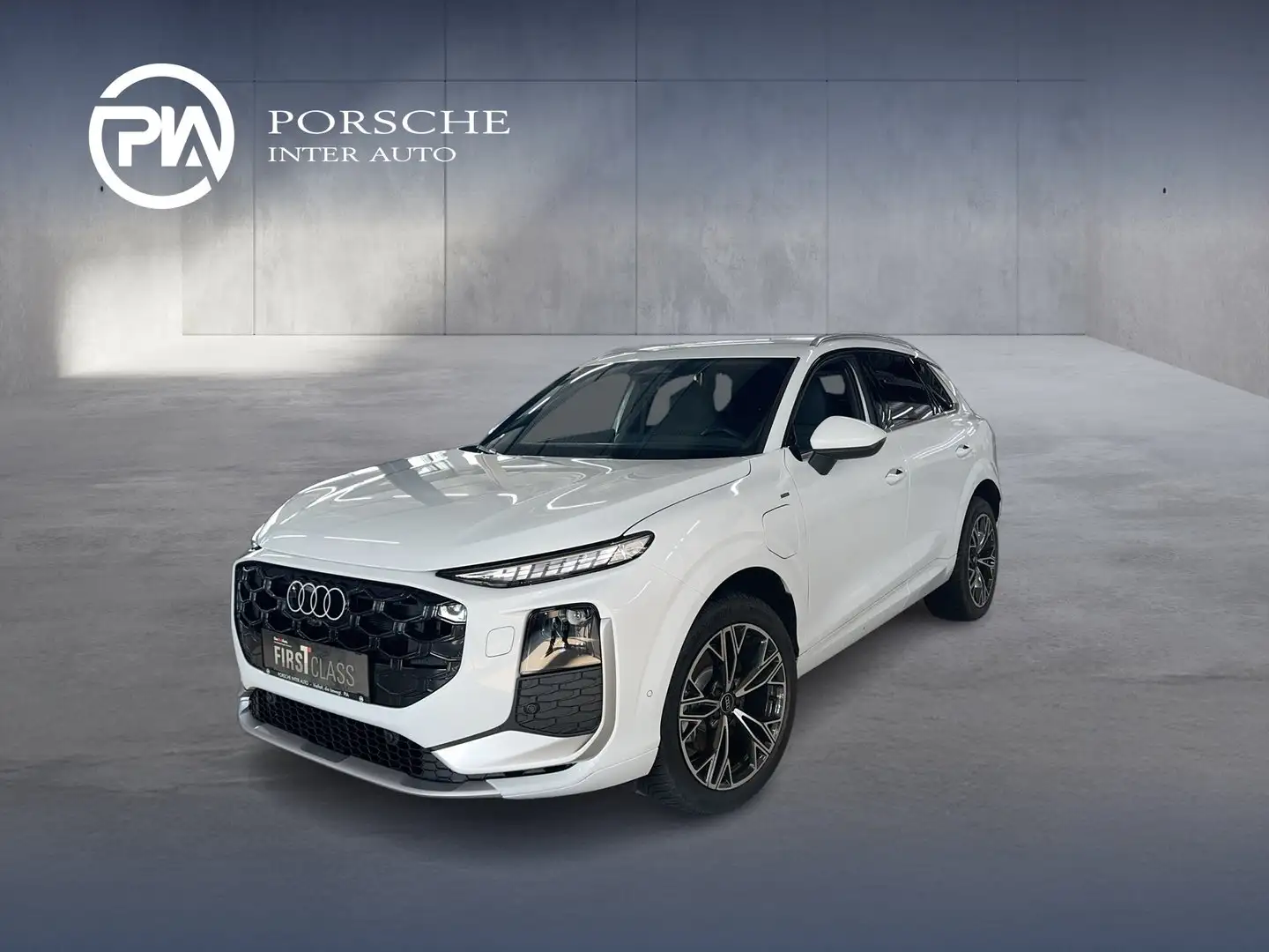 Audi Q3 e-hybrid 200 kW Weiß - 1