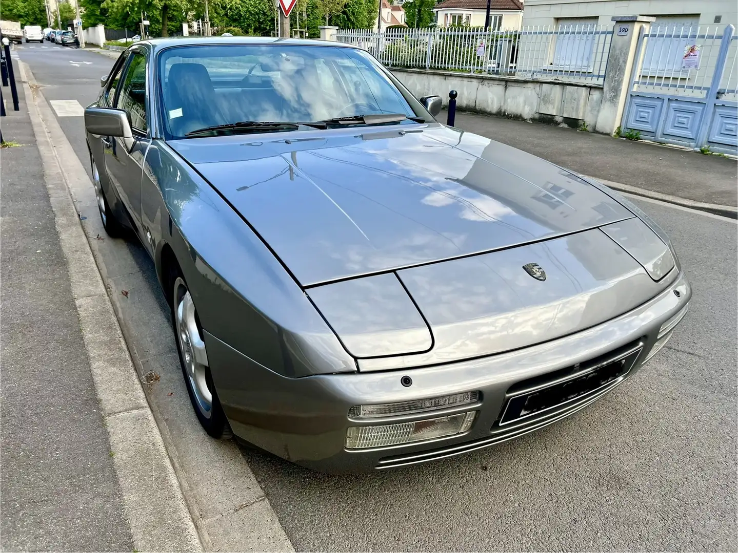 Porsche 944 Turbo 220cv Gris - 1