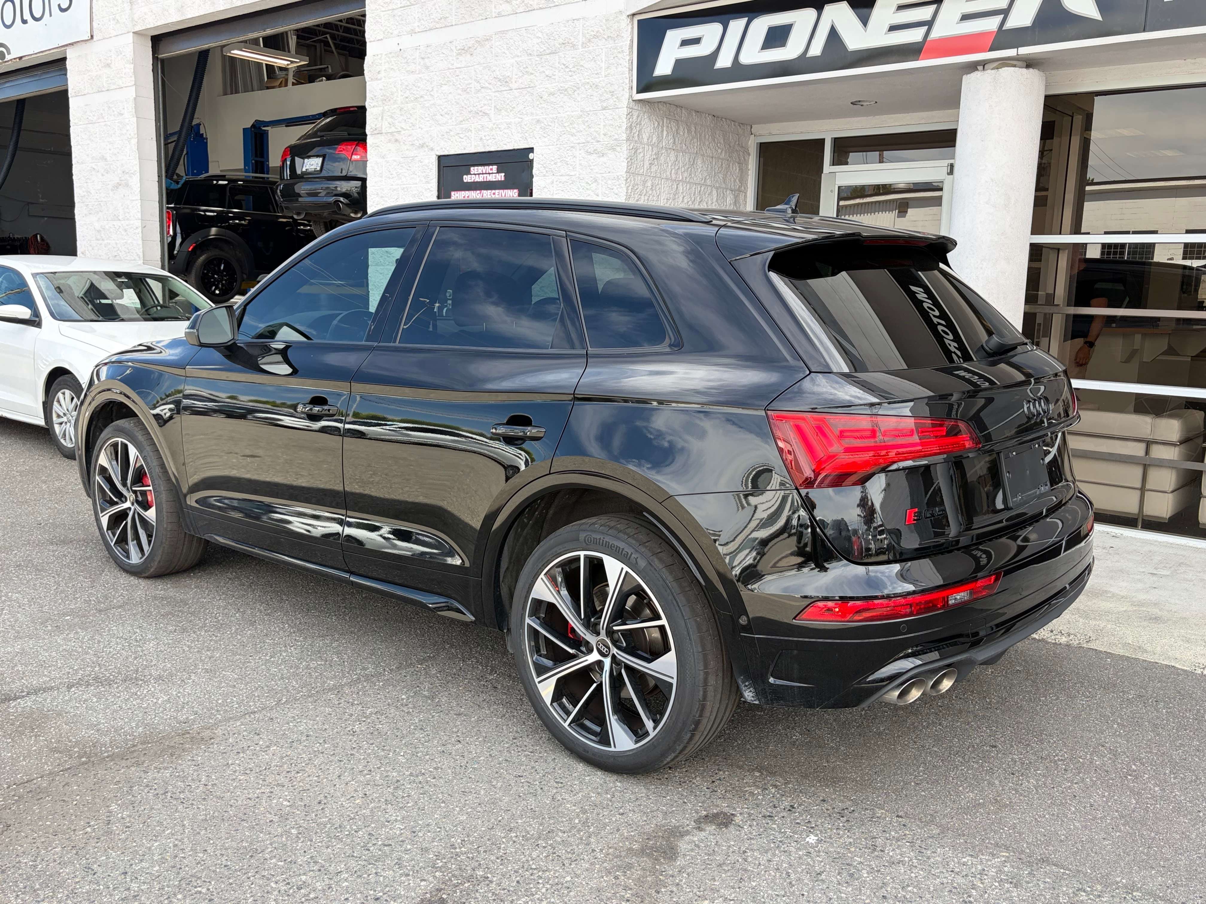 2022 Audi SQ5 3.0 Technik  Black Optics | Carbon | Pano Roof — снимка 1