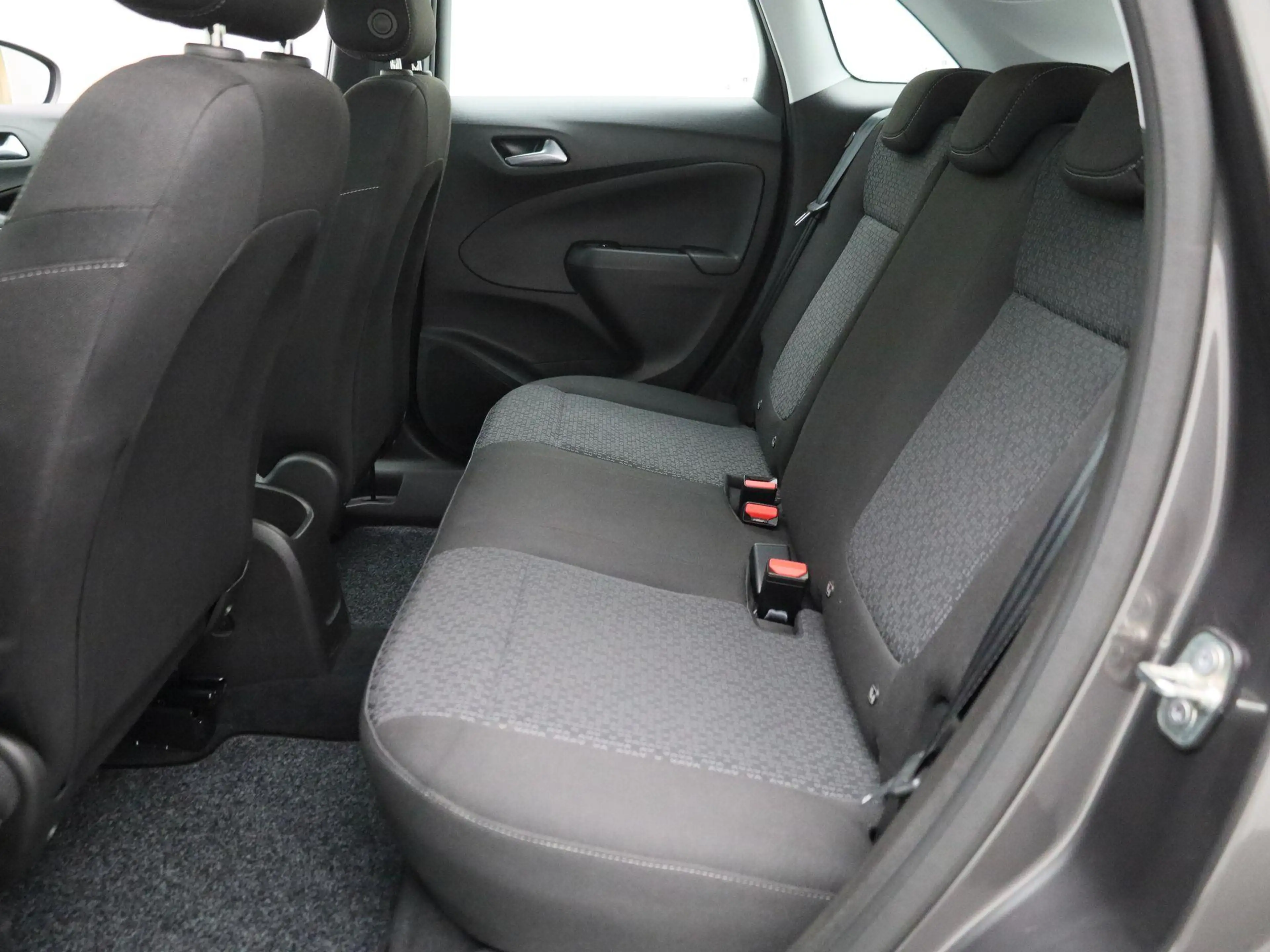 Opel Crossland 1.2 81kW Turbo S/S Edition NAVI | CARPLAY | CAMERA — photo 11