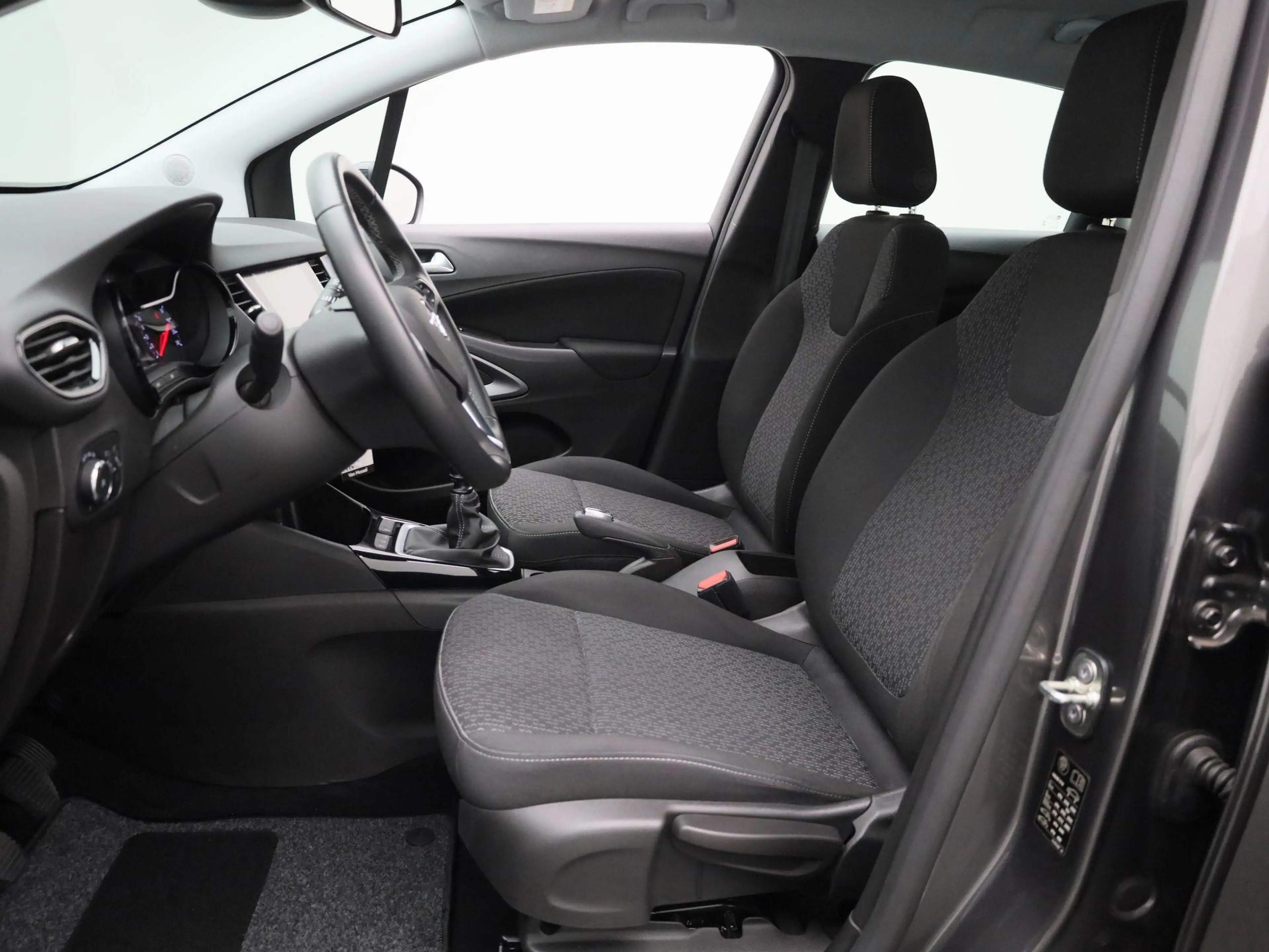 Opel Crossland 1.2 81kW Turbo S/S Edition NAVI | CARPLAY | CAMERA — photo 10