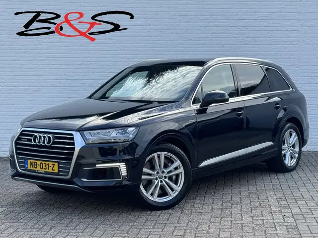 Audi Q7 e-tron