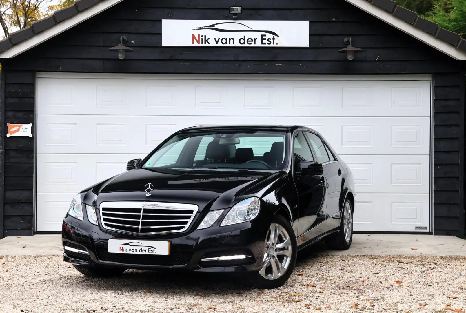 Mercedes-Benz E 200 CGI Business Class Avantgarde-Dealeronderhouden!! Noir - 1