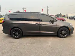 Chrysler Pacifica 2022