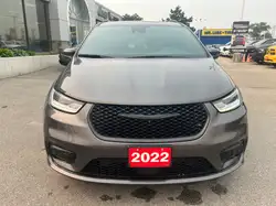 Chrysler Pacifica 2022