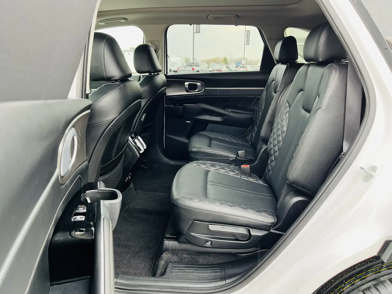 Kia Sorento photo Kia Sorento