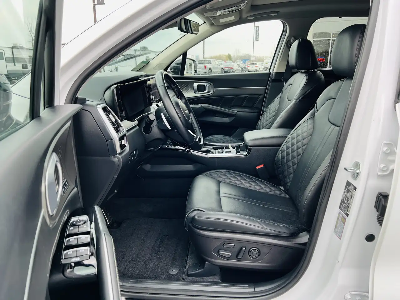 Kia Sorento photo Kia Sorento