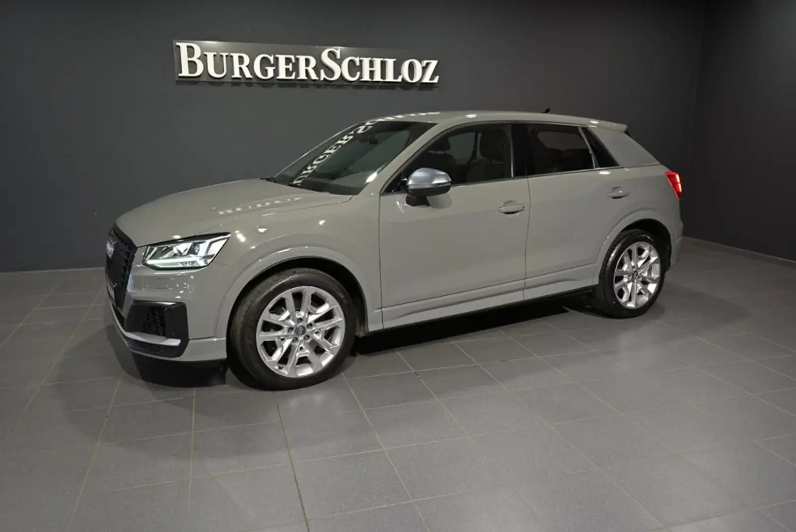 Audi SQ2 2.0 TFSI quattro (EURO 6d-TEMP) MMI/LED/SHZ/ Grau - 1
