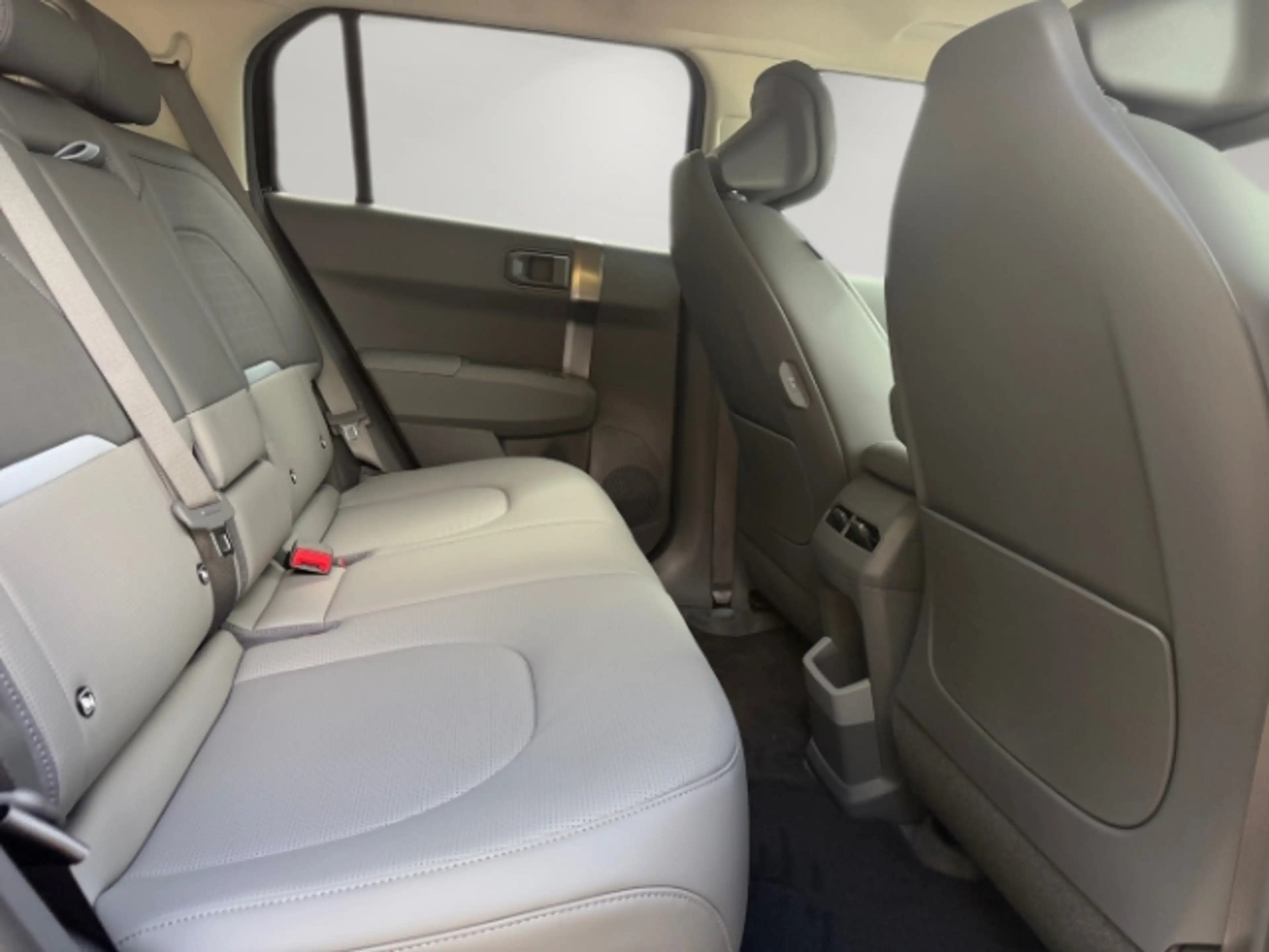 Kia EV3 Earth 81.4 kWh WÄRMEPUMPE,CARPLAY,360°KAMERA,AMBIE — photo 13