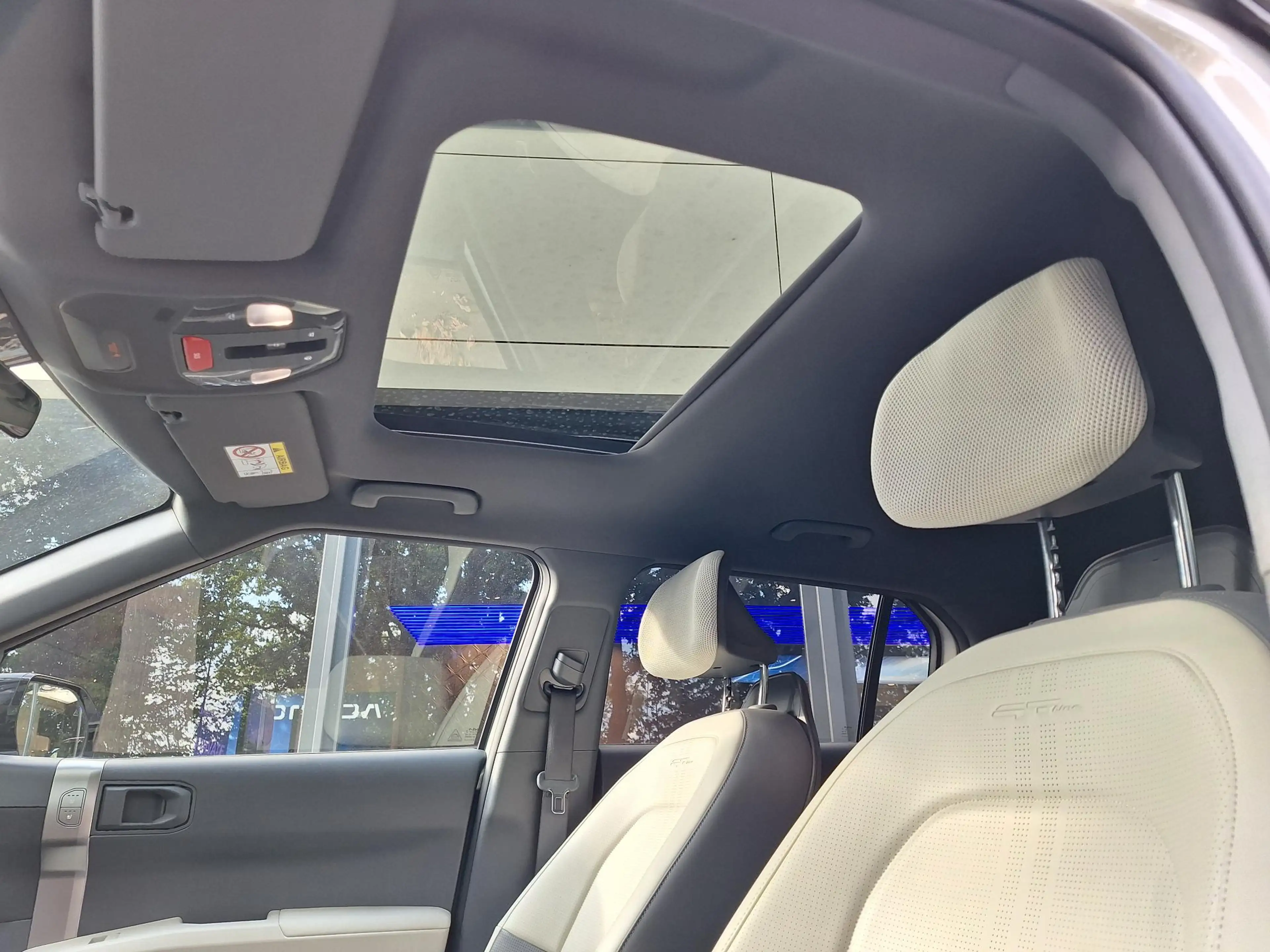 Kia EV3 GT-PlusLine 81.4 kWh | Panoramadak | Trekhaak | Ha — photo 6