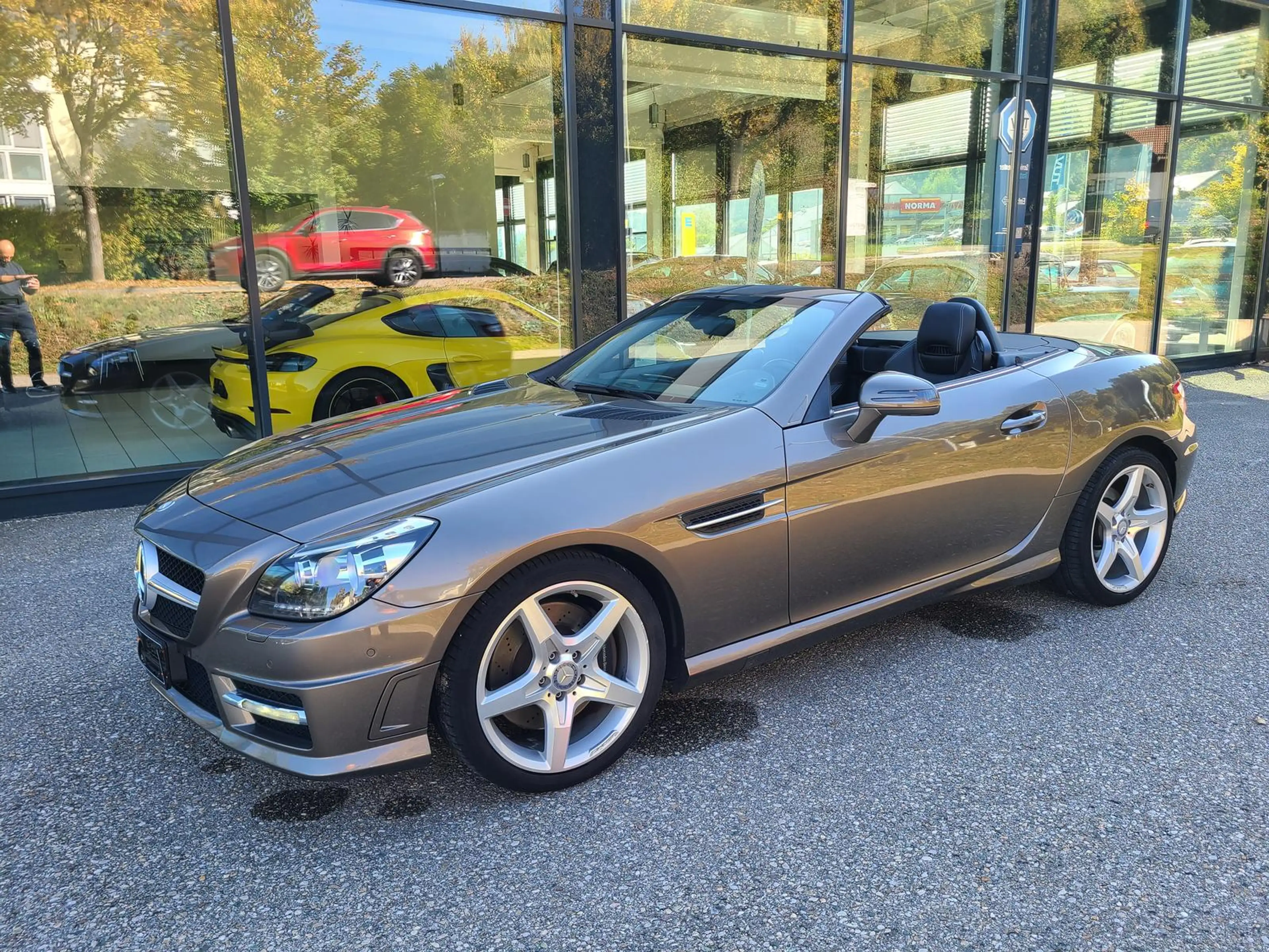 Mercedes-Benz SLK 200 MY2016 Airscarf Navi Bi-Xenon 8-fach — photo 9