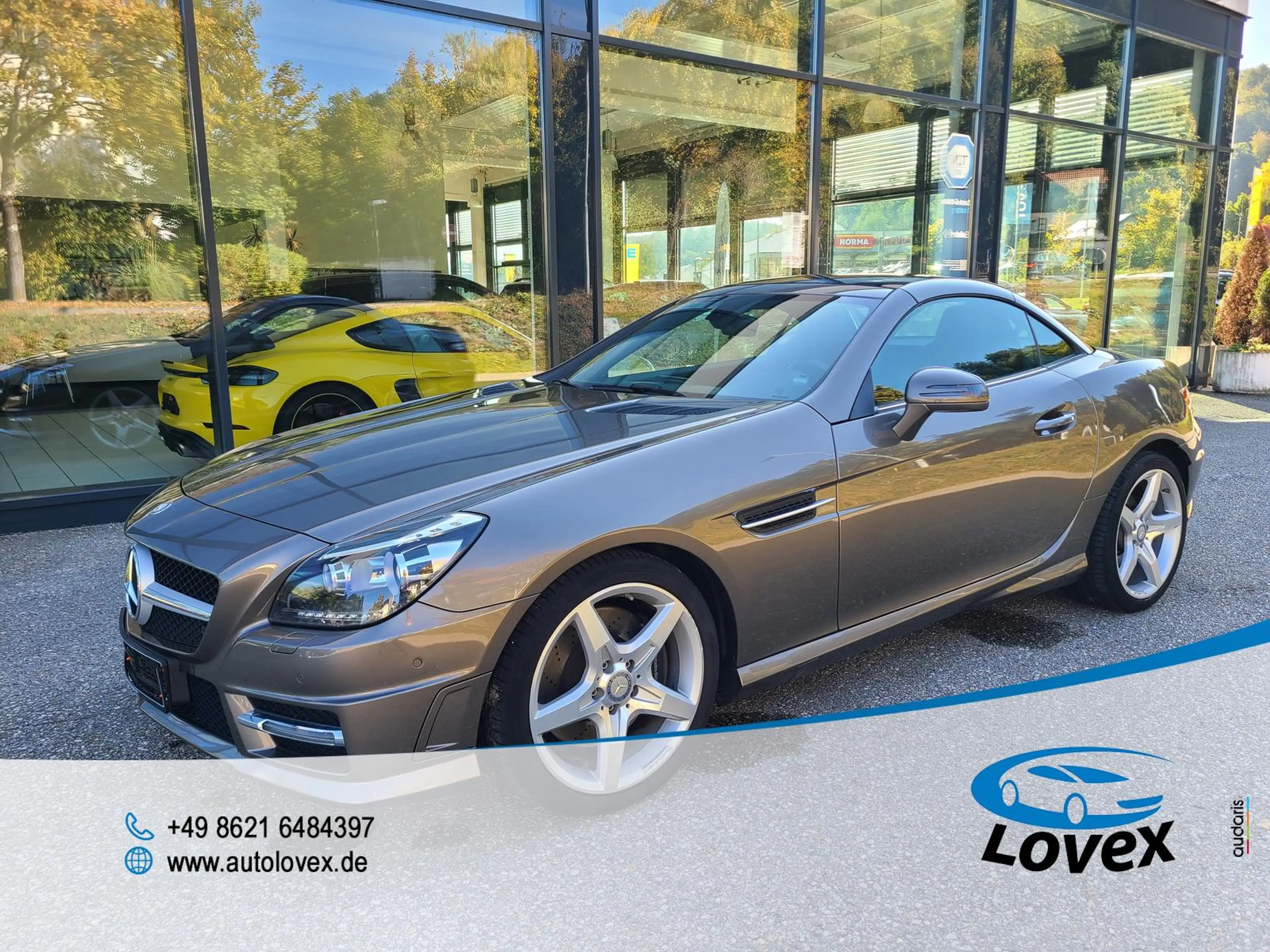 Mercedes-Benz SLK 200 MY2016 Airscarf Navi Bi-Xenon 8-fach