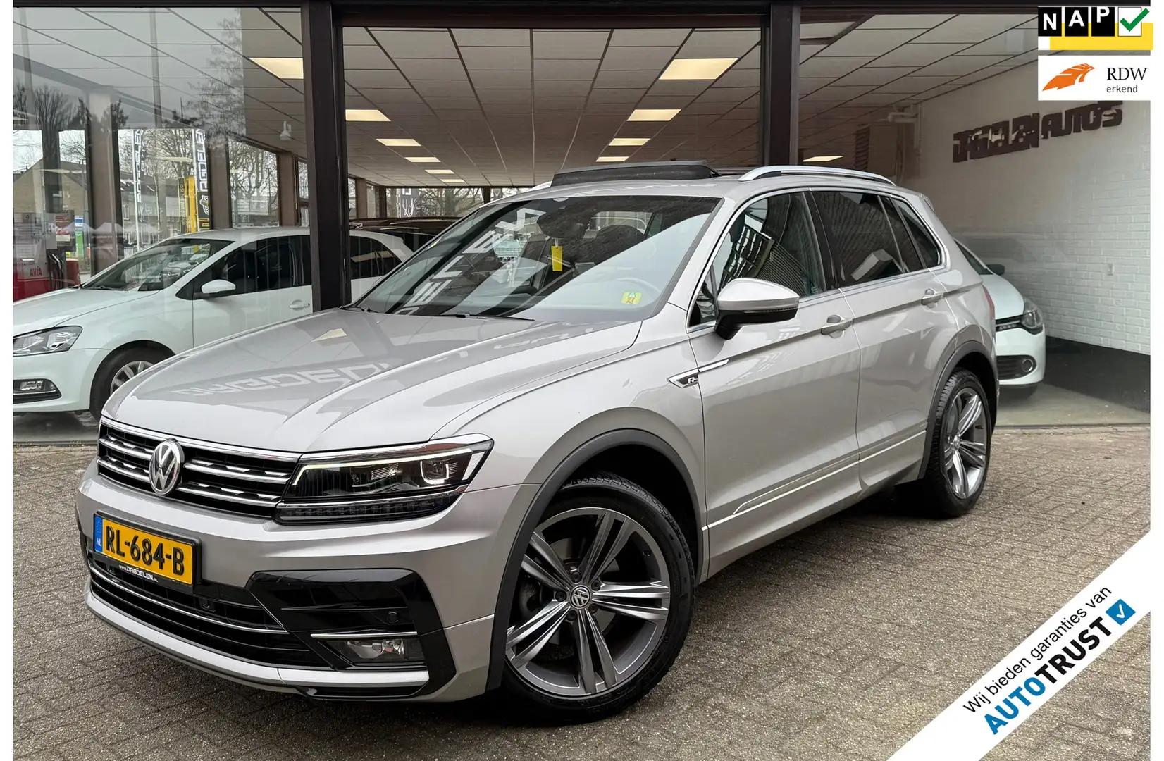Volkswagen Tiguan 1.4 TSI 1e EIG | R-LINE | PANORAMA DAK | VIRTUAL | Grijs - 1
