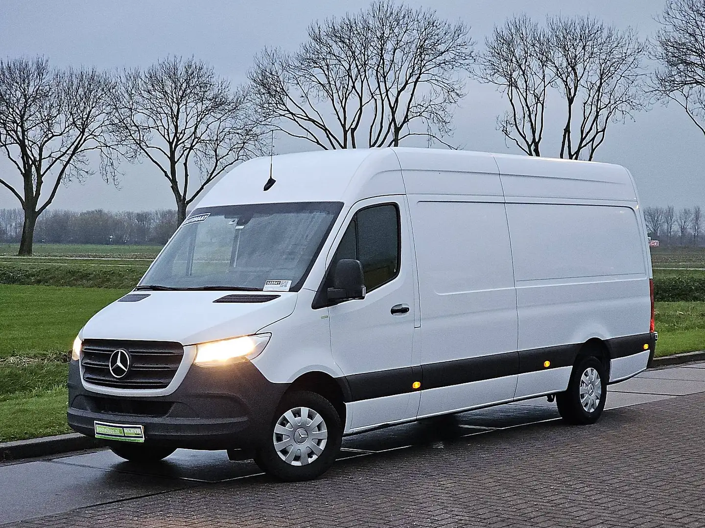 Mercedes-Benz Sprinter 317 L3H2 RWD Aut Mbux Cruise Camera Wit - 1