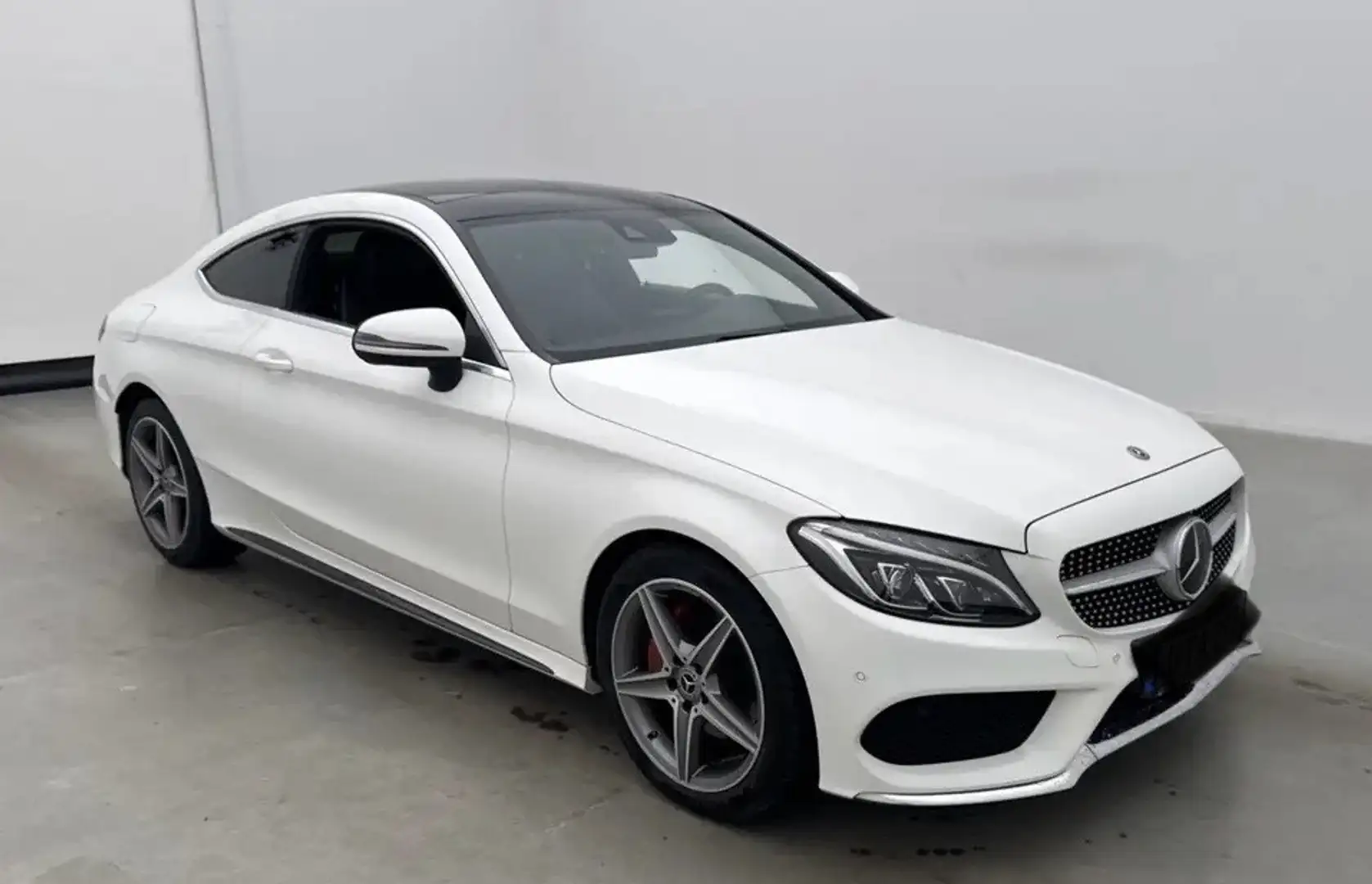 Mercedes-Benz C 200 Coupé 9G-Tronic AMG Line Burmester Pano - 2