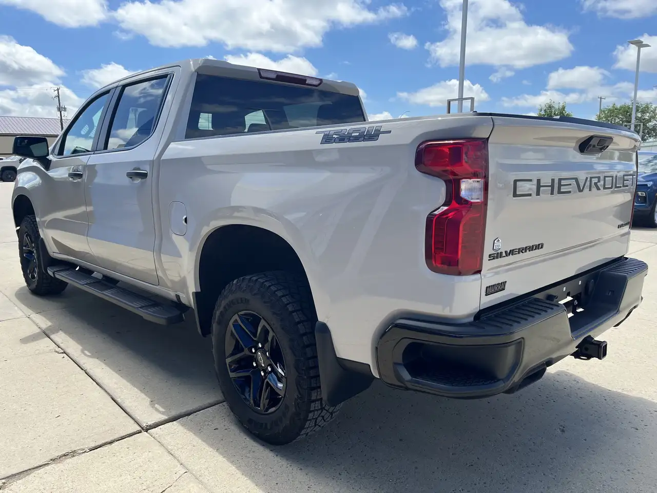 Chevrolet Silverado 1500 photo Chevrolet Silverado 1500