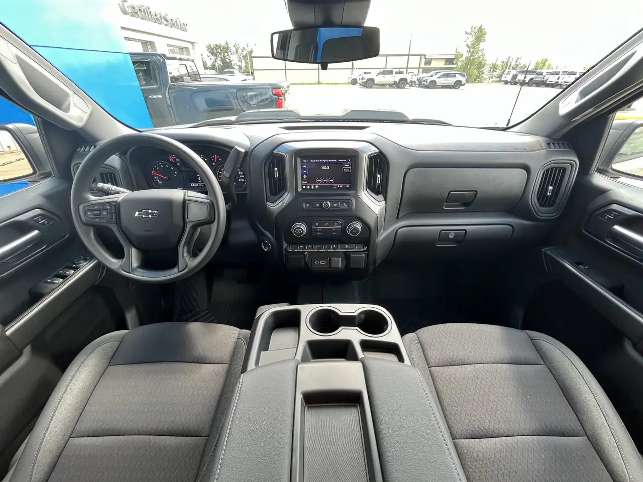 Chevrolet Silverado 1500 photo Chevrolet Silverado 1500