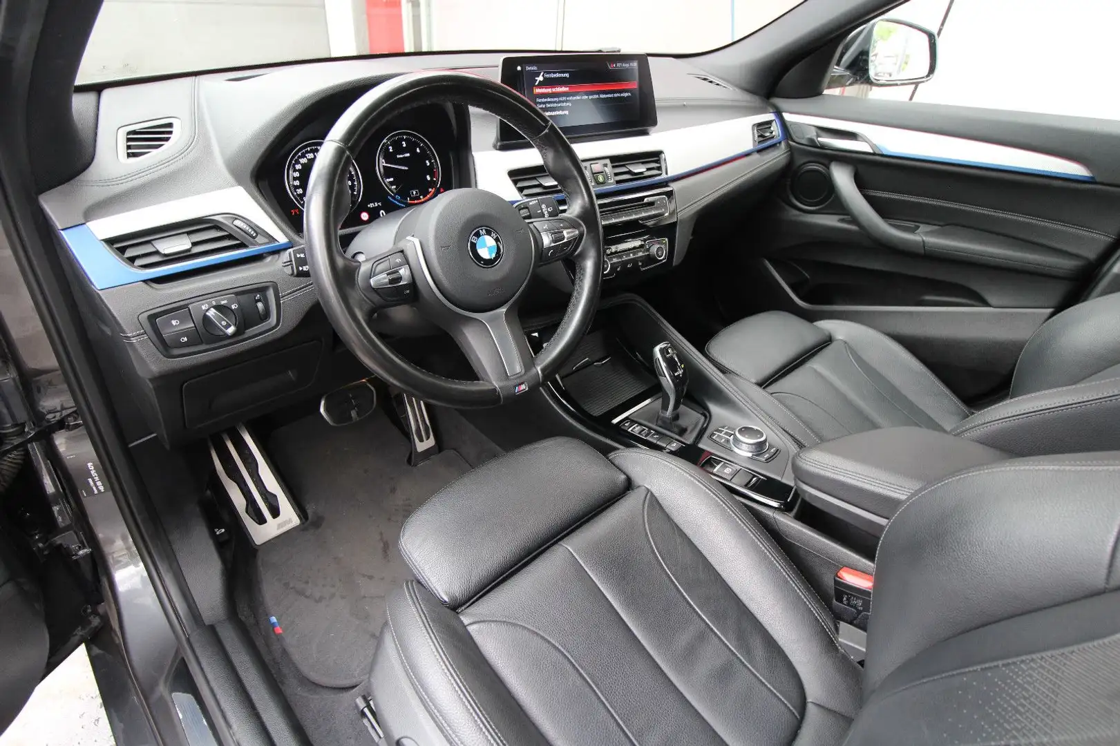 BMW X2 xDrive 25 d M Sport~Automatik~Leder~Navi~ Gris - 2