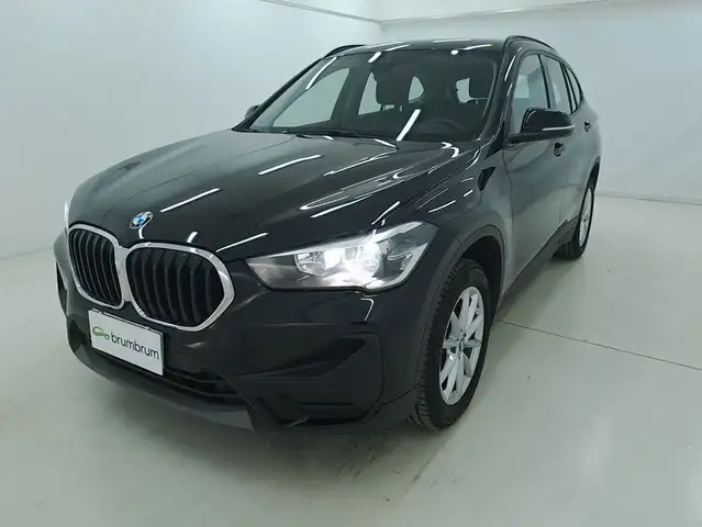 BMW X1 view 9