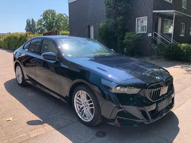 BMW i5 Limousine 40 xDrive M Sport LED/HEAD-UP/PANO