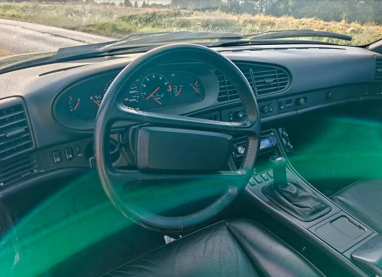Porsche 944 Turbo 250 ch M030/M220 - Réservée, foto 11