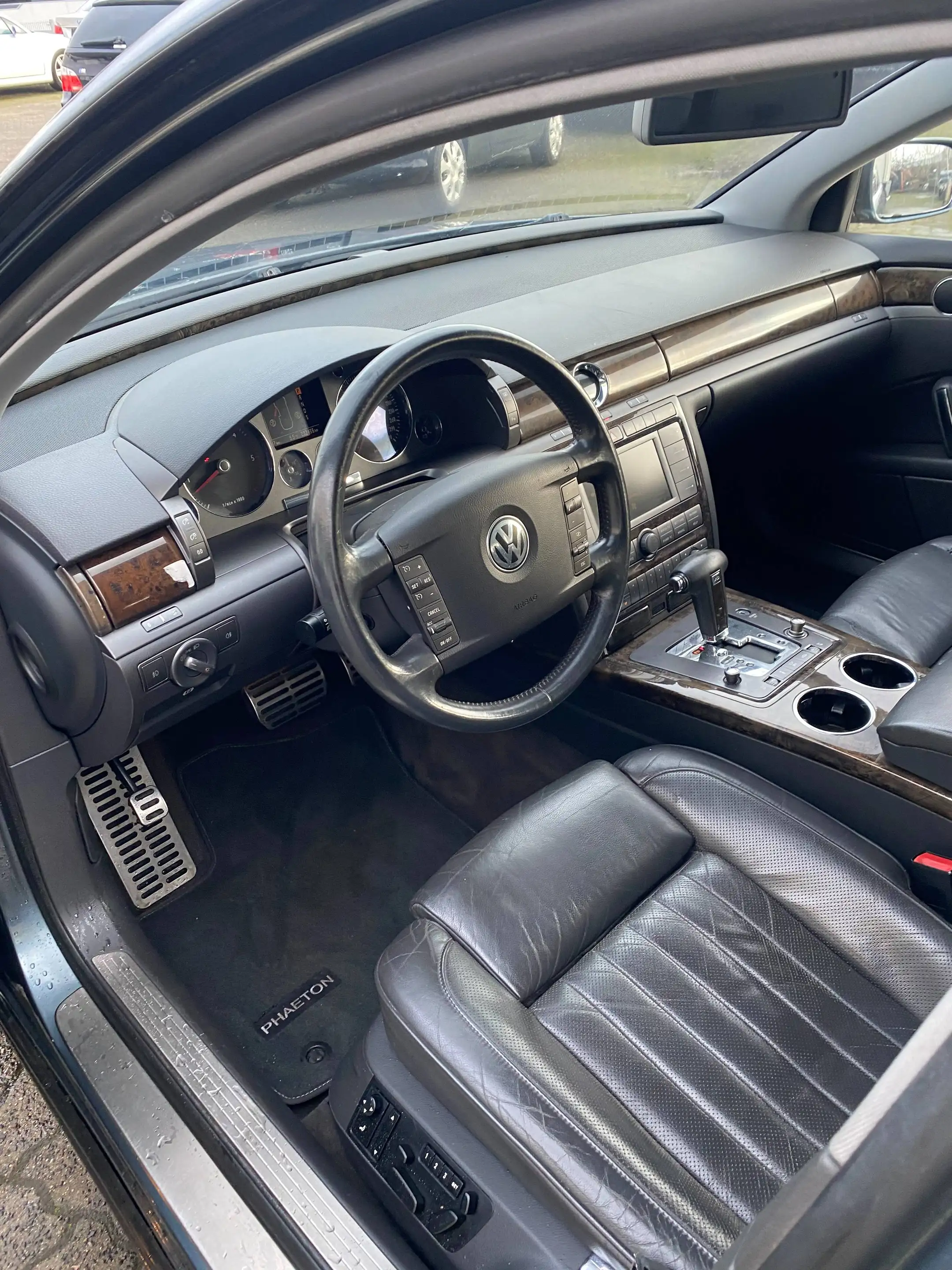 Volkswagen Phaeton Phaeton 5.0 V10 TDI 4MOTION Automatik (5 Sitzer) — photo 10