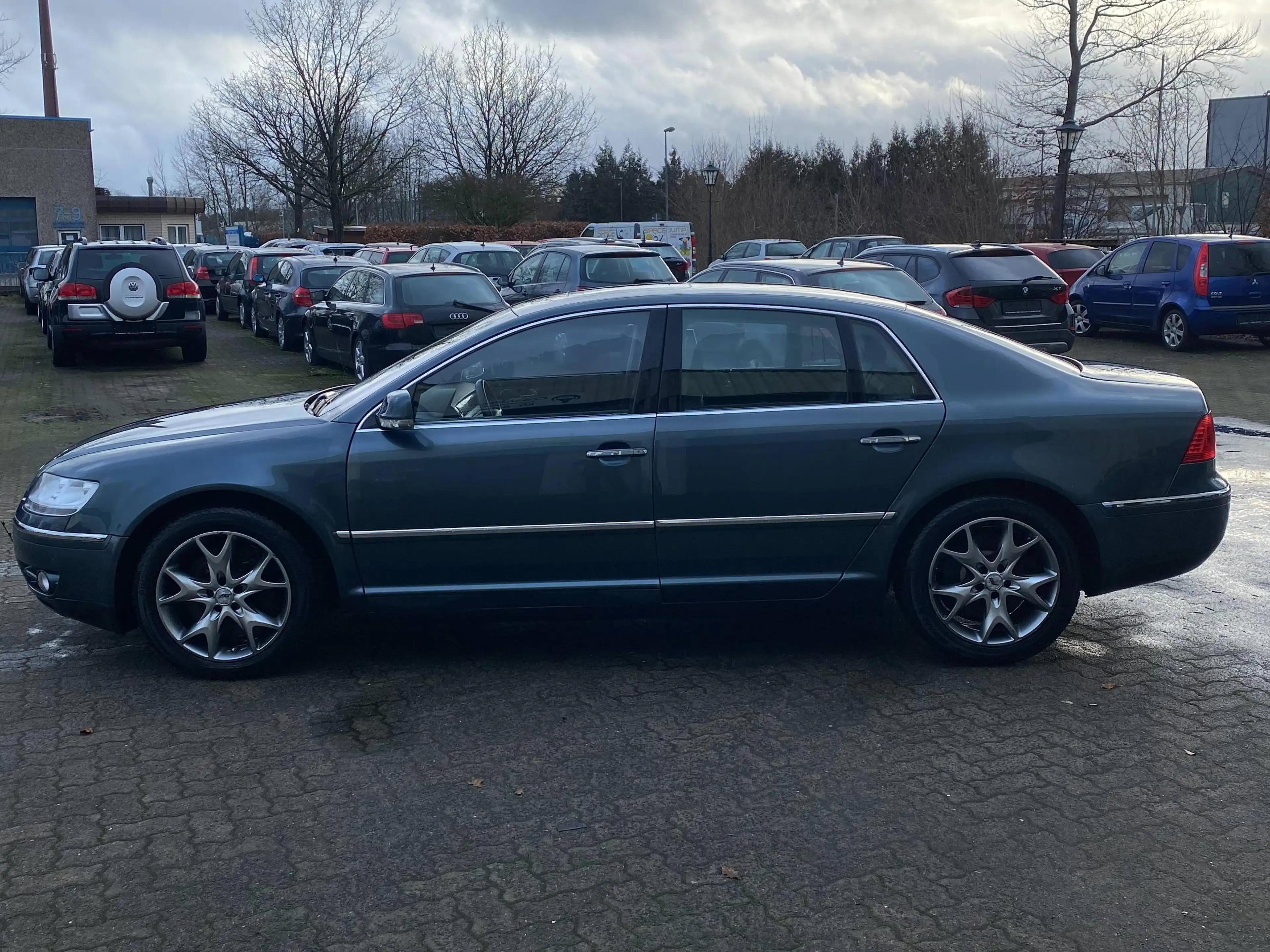 Volkswagen Phaeton Phaeton 5.0 V10 TDI 4MOTION Automatik (5 Sitzer) — photo 8