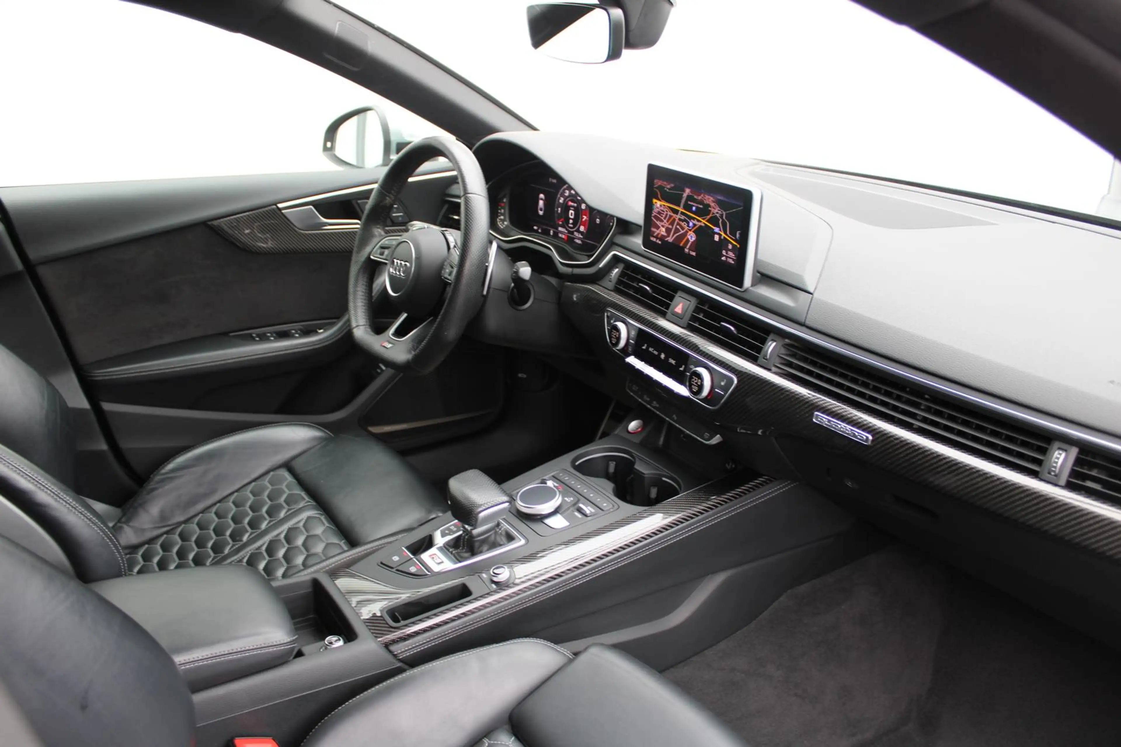 Audi RS5 Sportb. 2.9 TFSI Q.  Autom.Matrix RS-Sitze Navi — photo 9