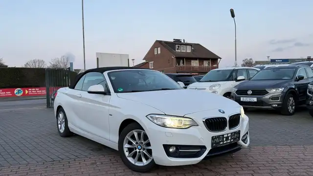BMW 220 i M-Paket Cabrio Sport Line |NAVI|PDC|XENON