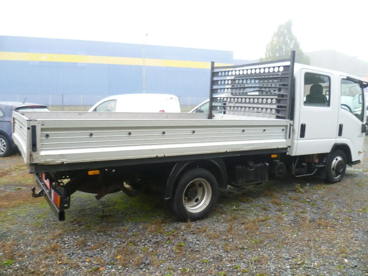 Isuzu