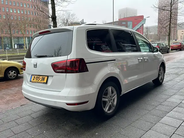 Seat Alhambra view 3
