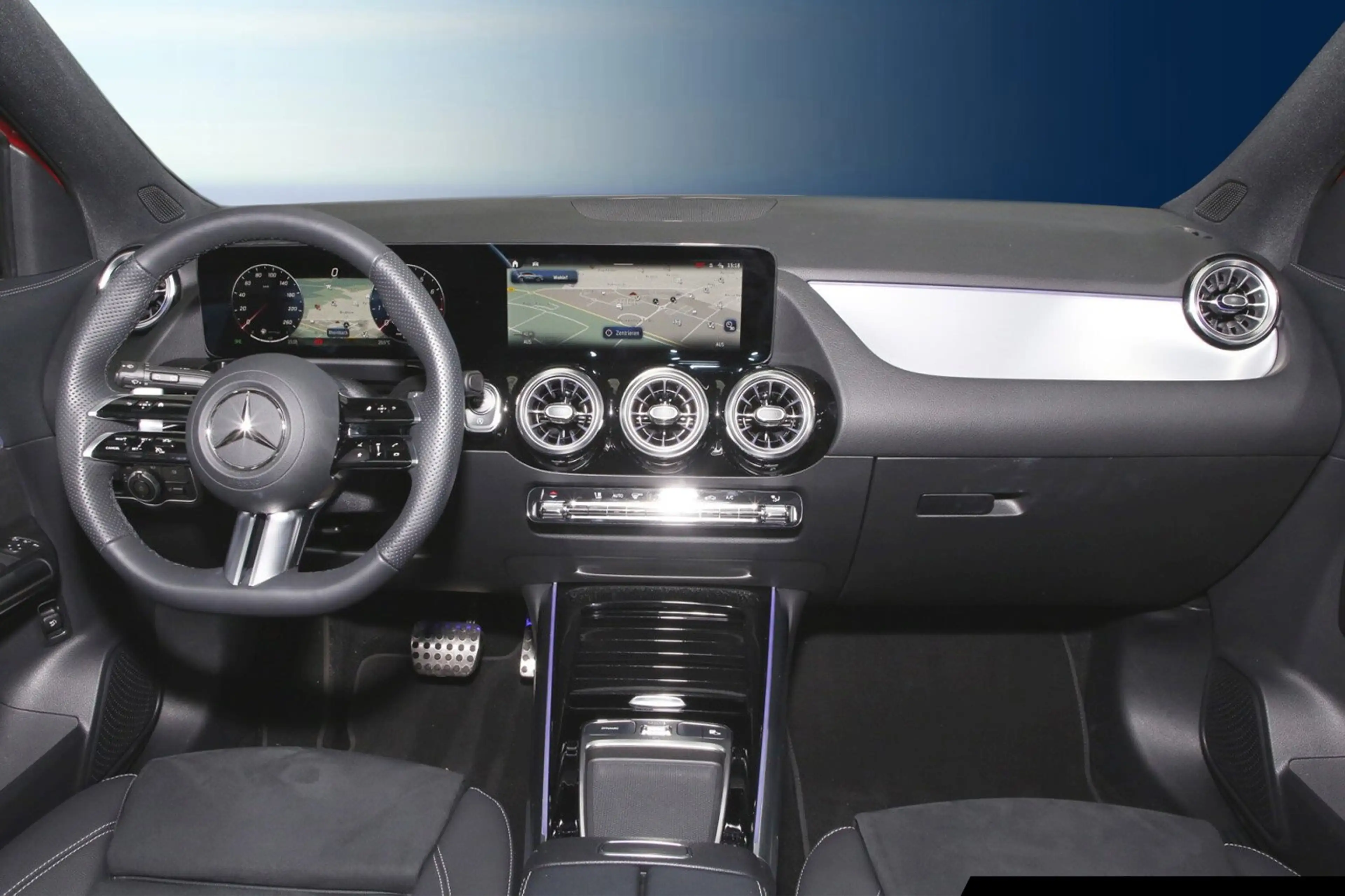 Mercedes-Benz GLA 200 GLA 200 AMG/Special Edition/Navi/Pano/360°/AHK — photo 11