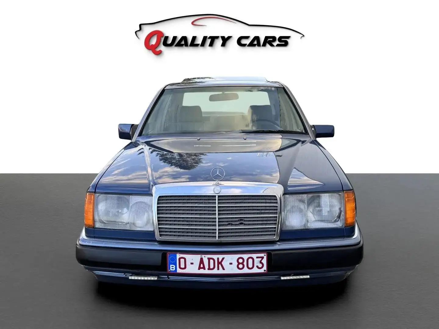 Mercedes-Benz E 300 W124 | 300D | Automaat | Oldtimer | Top staat Bleu - 2