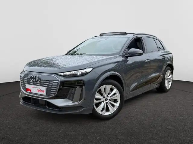 Audi Q6 e-tron 100 kWh 55 Quattro Advanced /// Pano - dak /// Trekhaak /// Luchtvering /// Zetelventilatie
