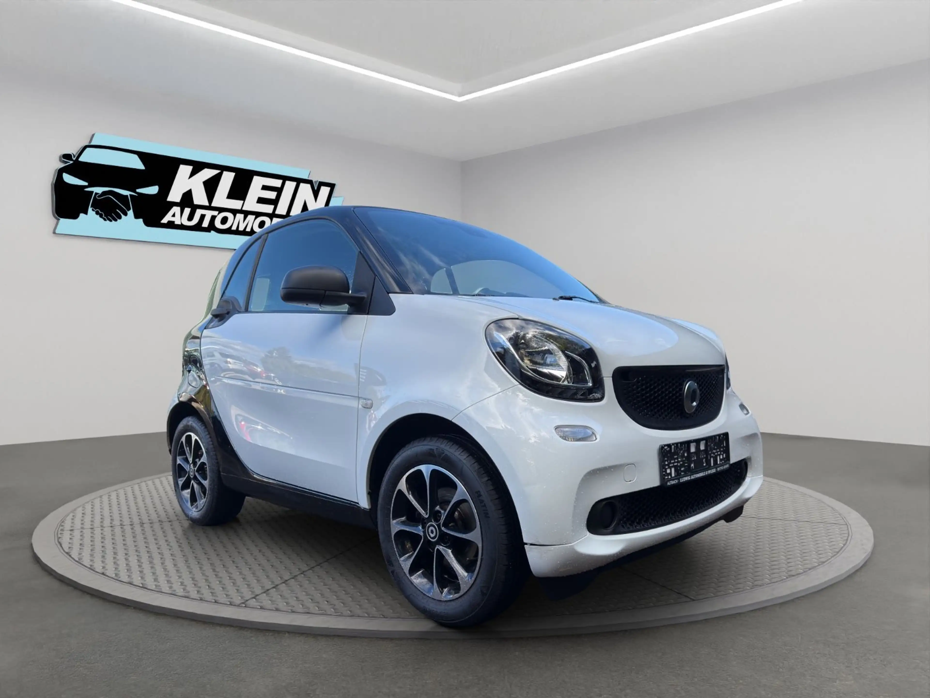 smart forTwo Coupe Passion Automatik Klima SHZ — photo 2