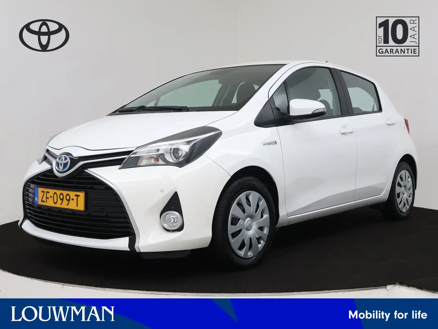 Toyota Yaris 1.5 Hybrid Trend | Parkeersensoren voor en achter Blanco - 1