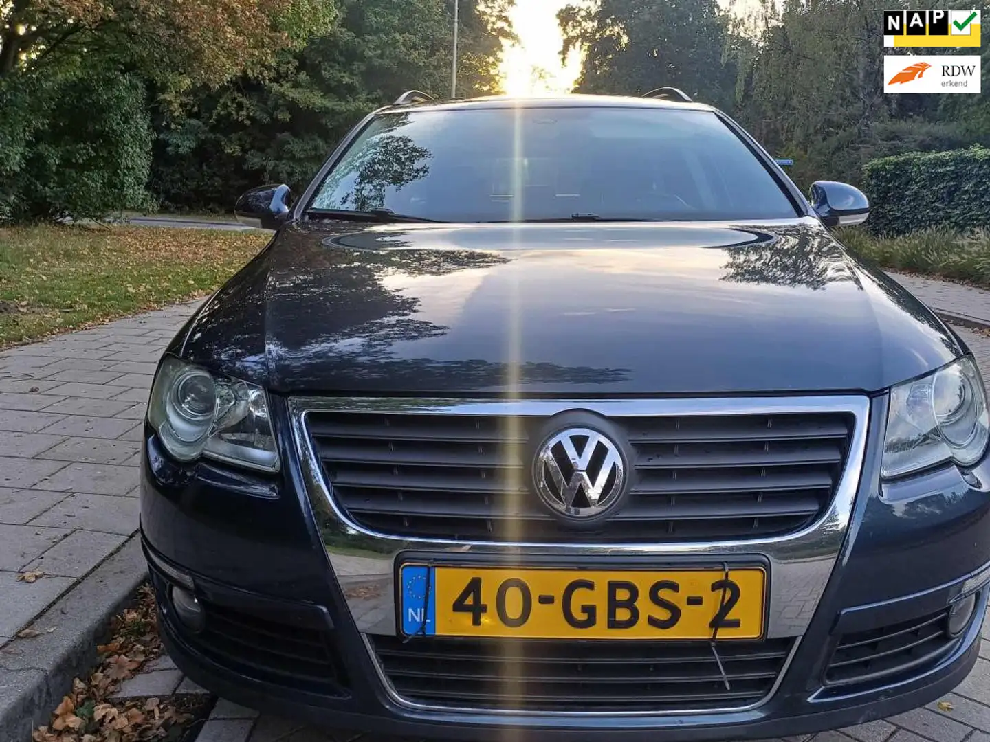 Volkswagen Passat Variant 1.8 TFSI Comfortline Grijs - 1