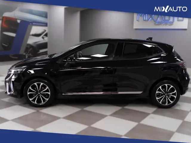 Renault Clio view 3