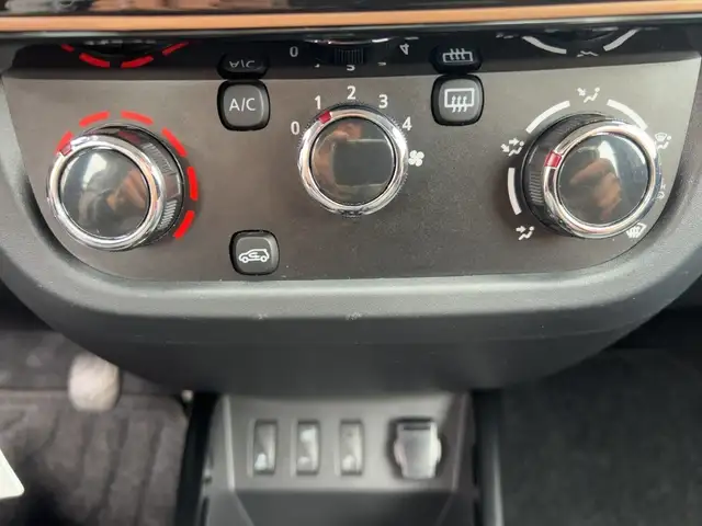 Dacia Spring view 16