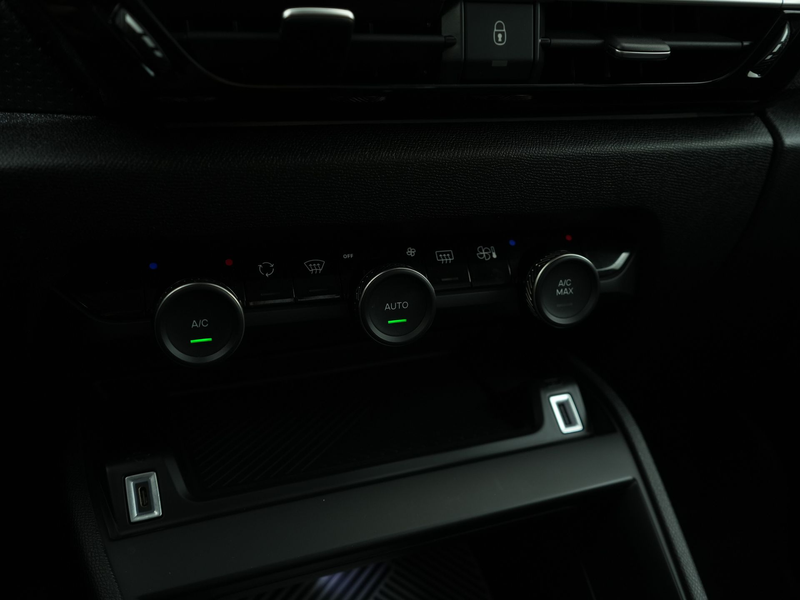Citroen C4 X 1.2 HYBRID 145PK MAX E-DCS6 | Navi | Cruise Adapti — photo 10